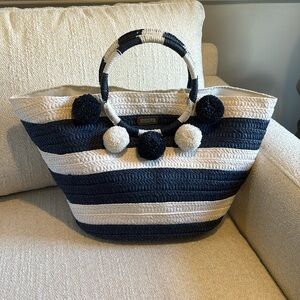 Sun n’ Sand brand new woven bag with Pom poms